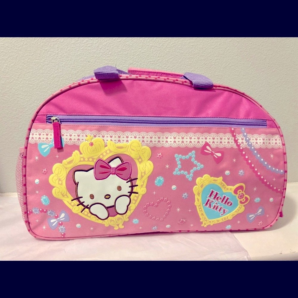 Hello Kitty bag with shoe pocket! dance sports luggage ballet overni…